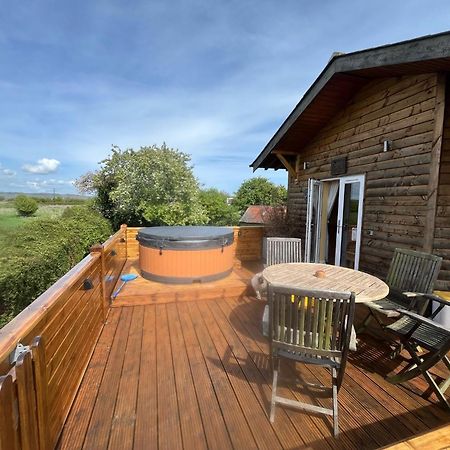 Highfields Lodge ดิมเชิร์ช ภายนอก รูปภาพ